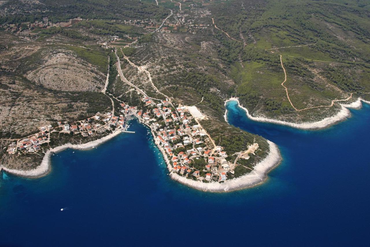 Apartments By The Sea Zavalatica, Korcula - 247 Экстерьер фото