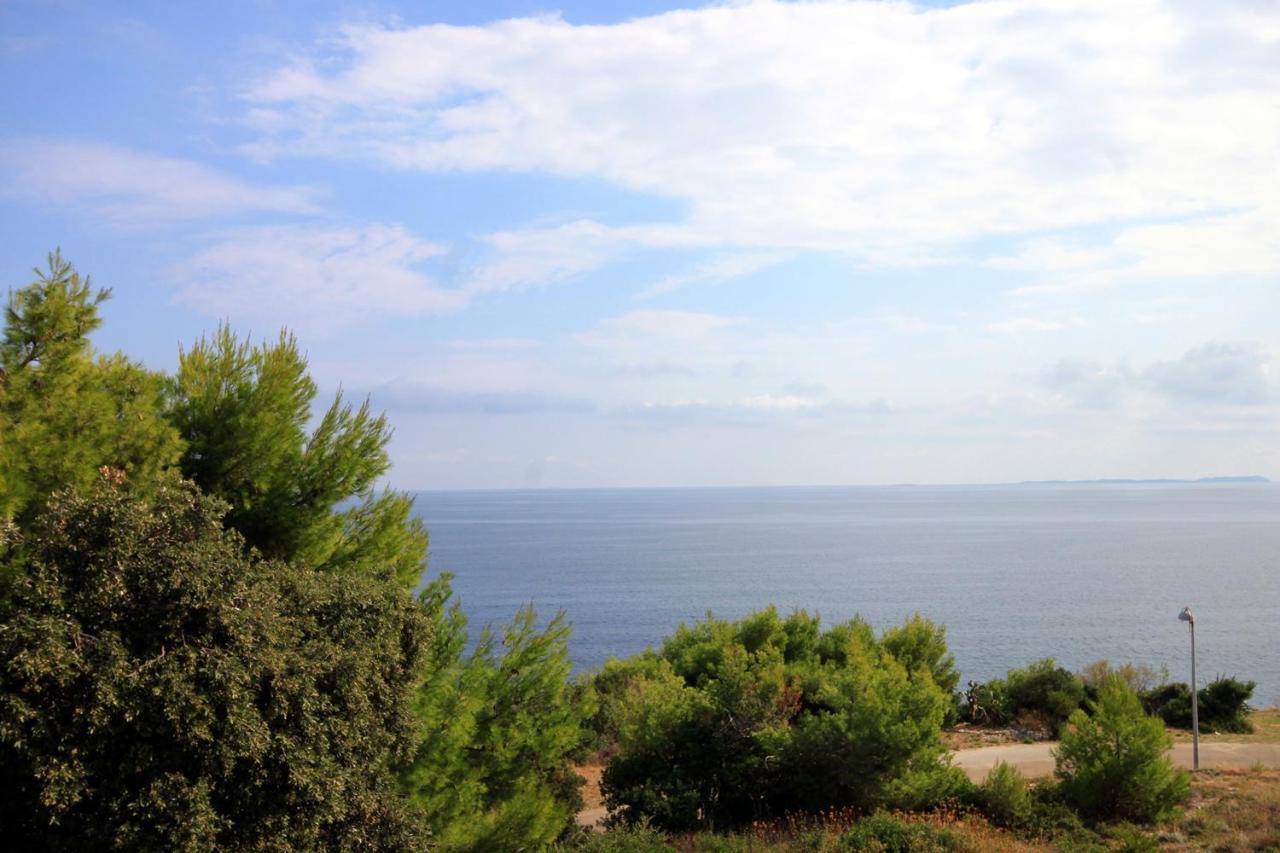 Apartments By The Sea Zavalatica, Korcula - 247 Экстерьер фото
